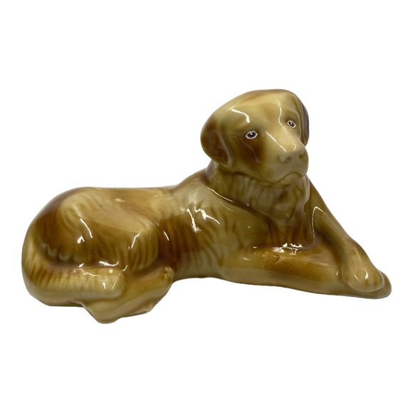 Vintage Porcelain Golden Retriever Dog Figurine Circa 1960s - Picture 1 of 5